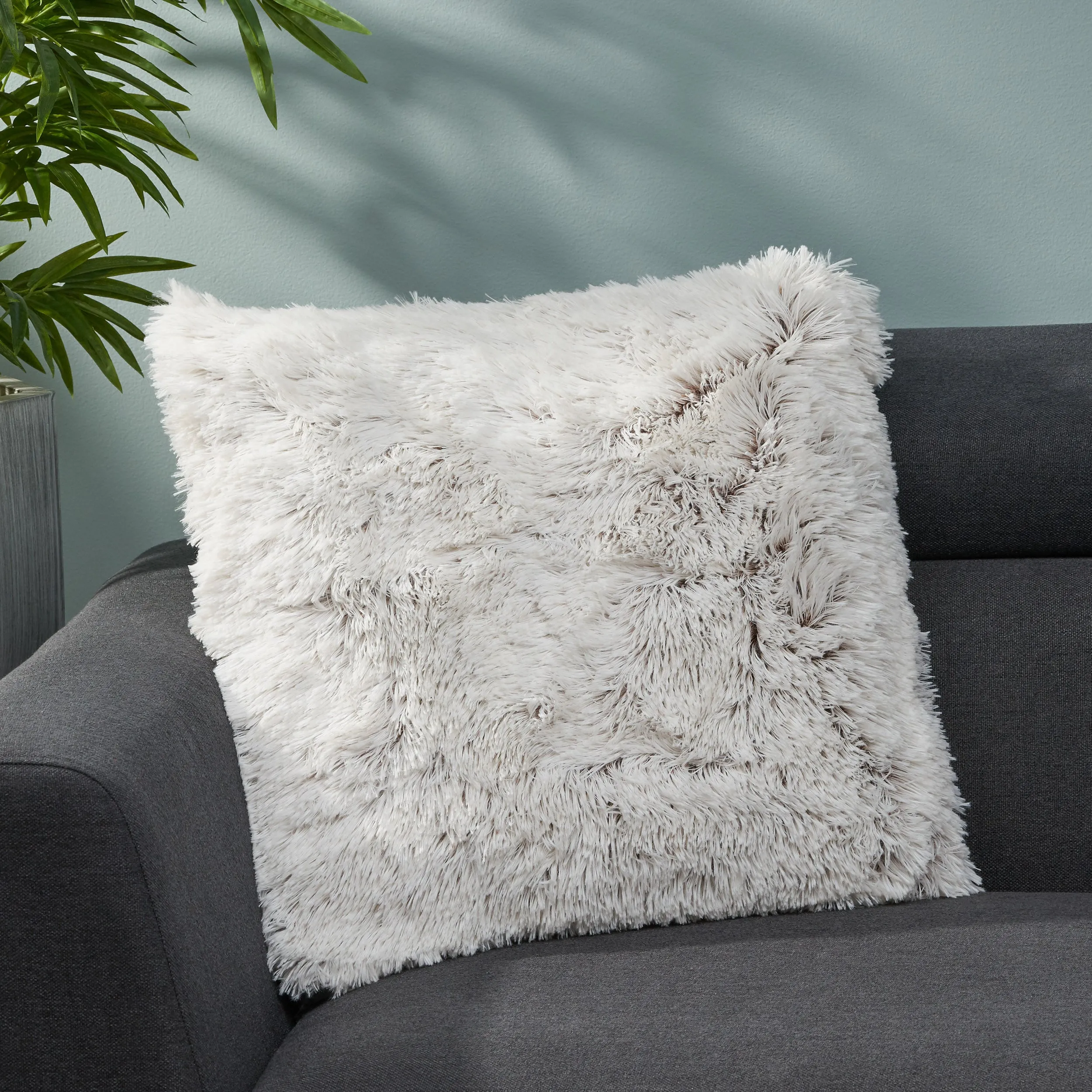 Anelle Modern Throw Pillow