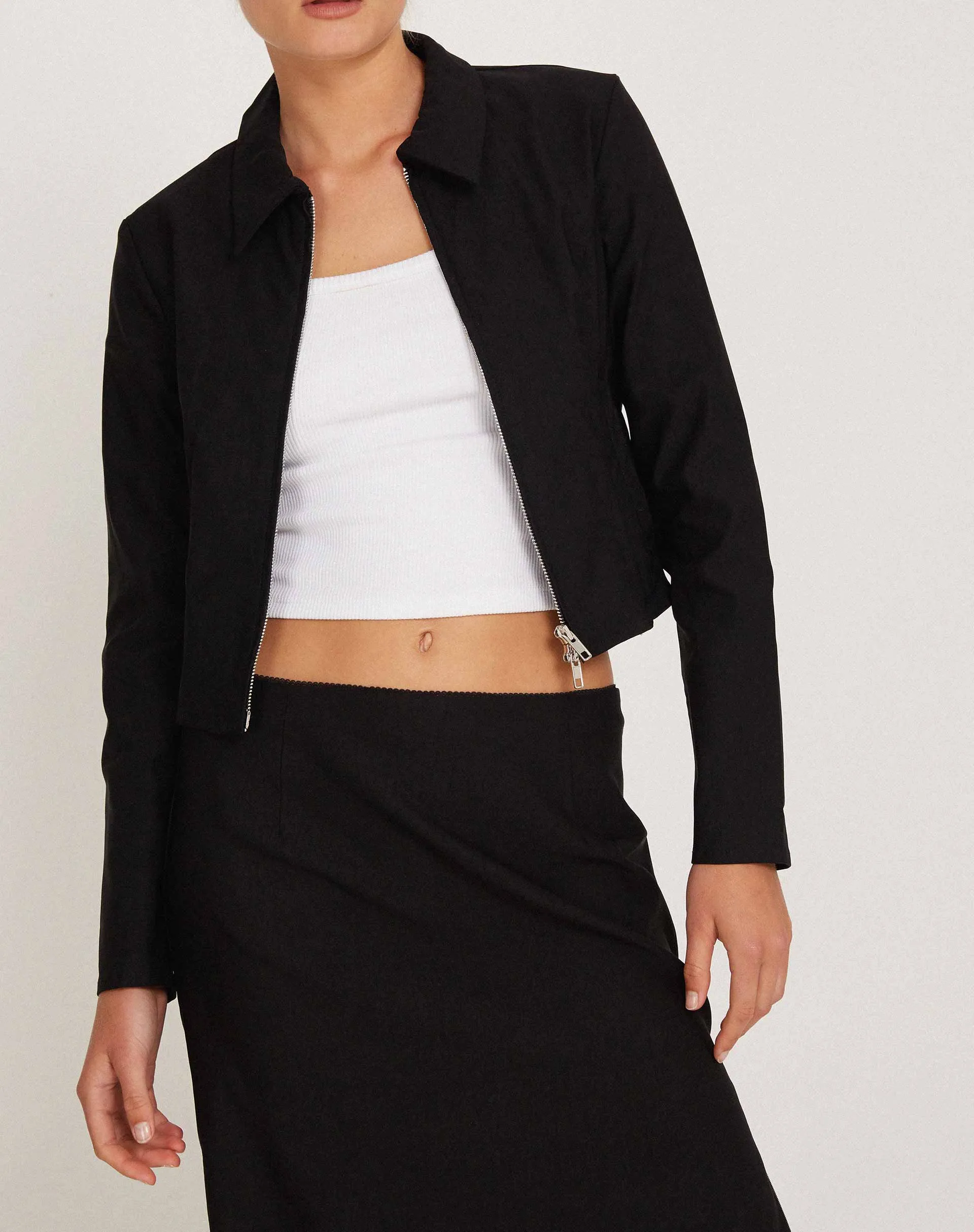 Carson Cropped Jacket in Black