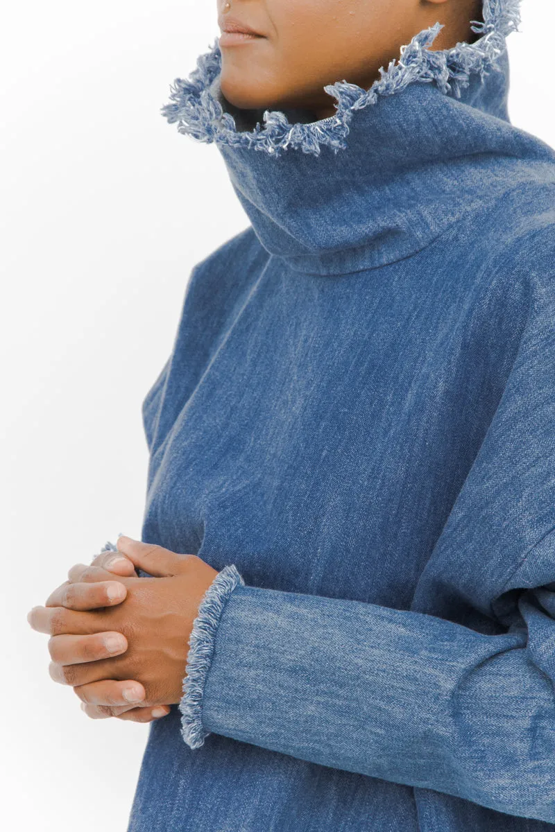 DENIM TURTLENECK