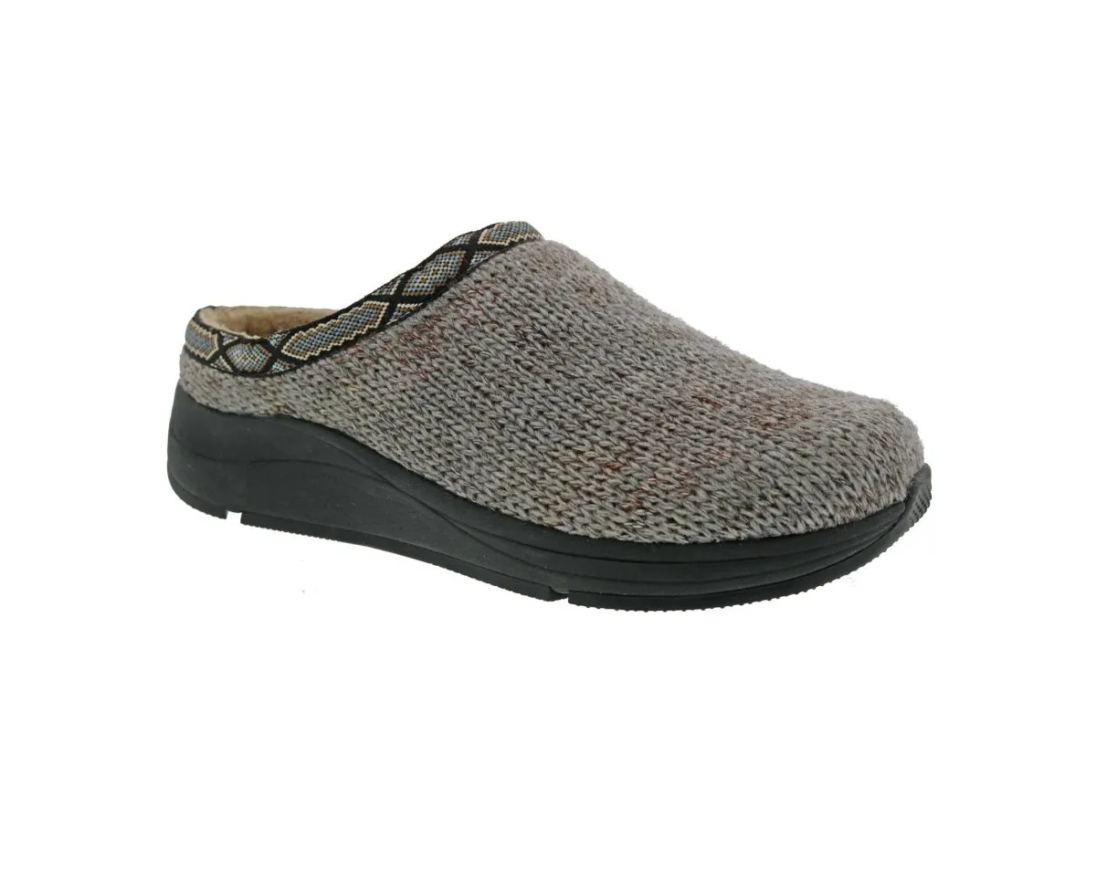 Drew Relax Men Slippers In Grey Woven