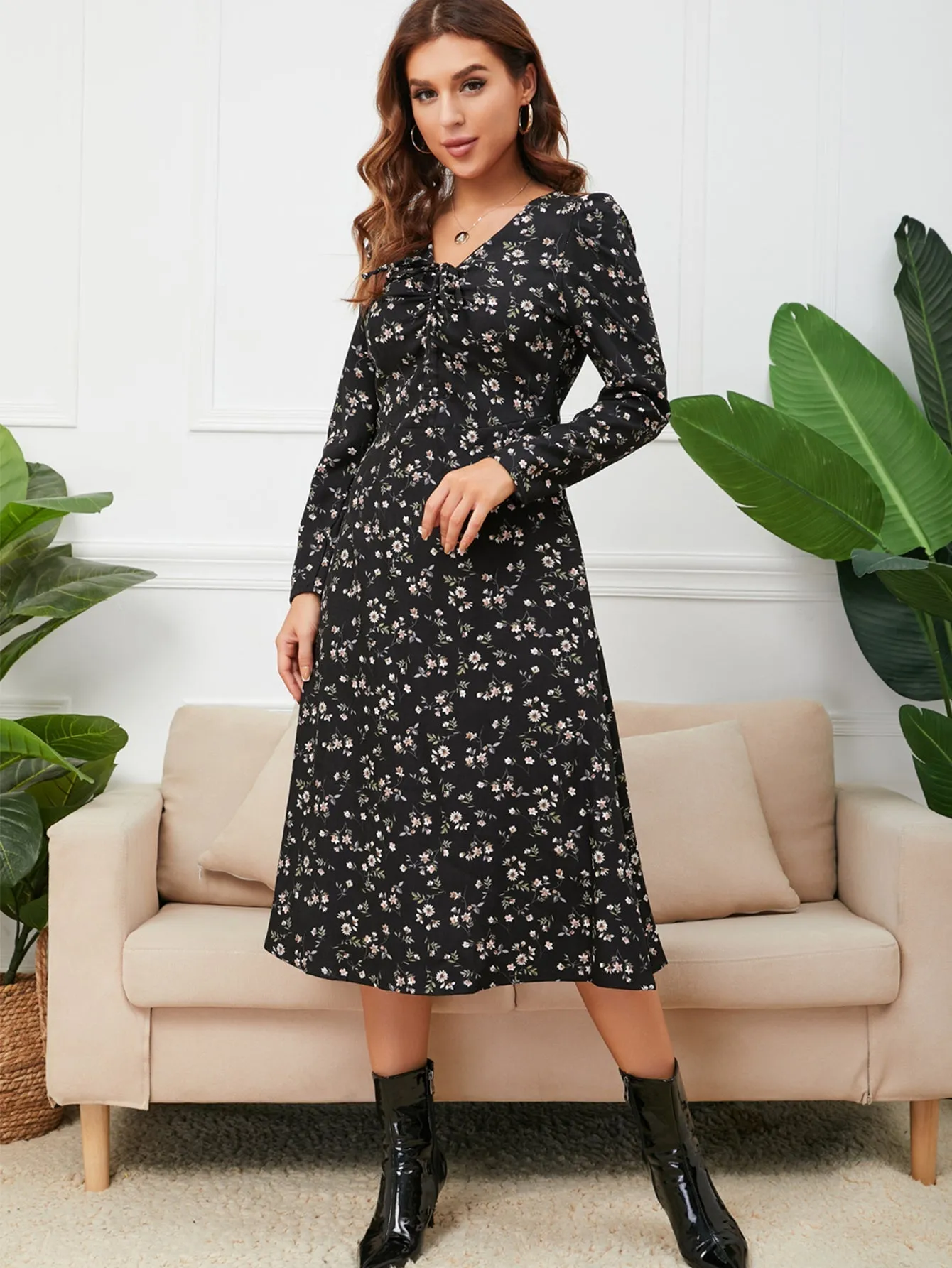 KittenAlarm - Rib Knit Ruched Bust Floral Dress