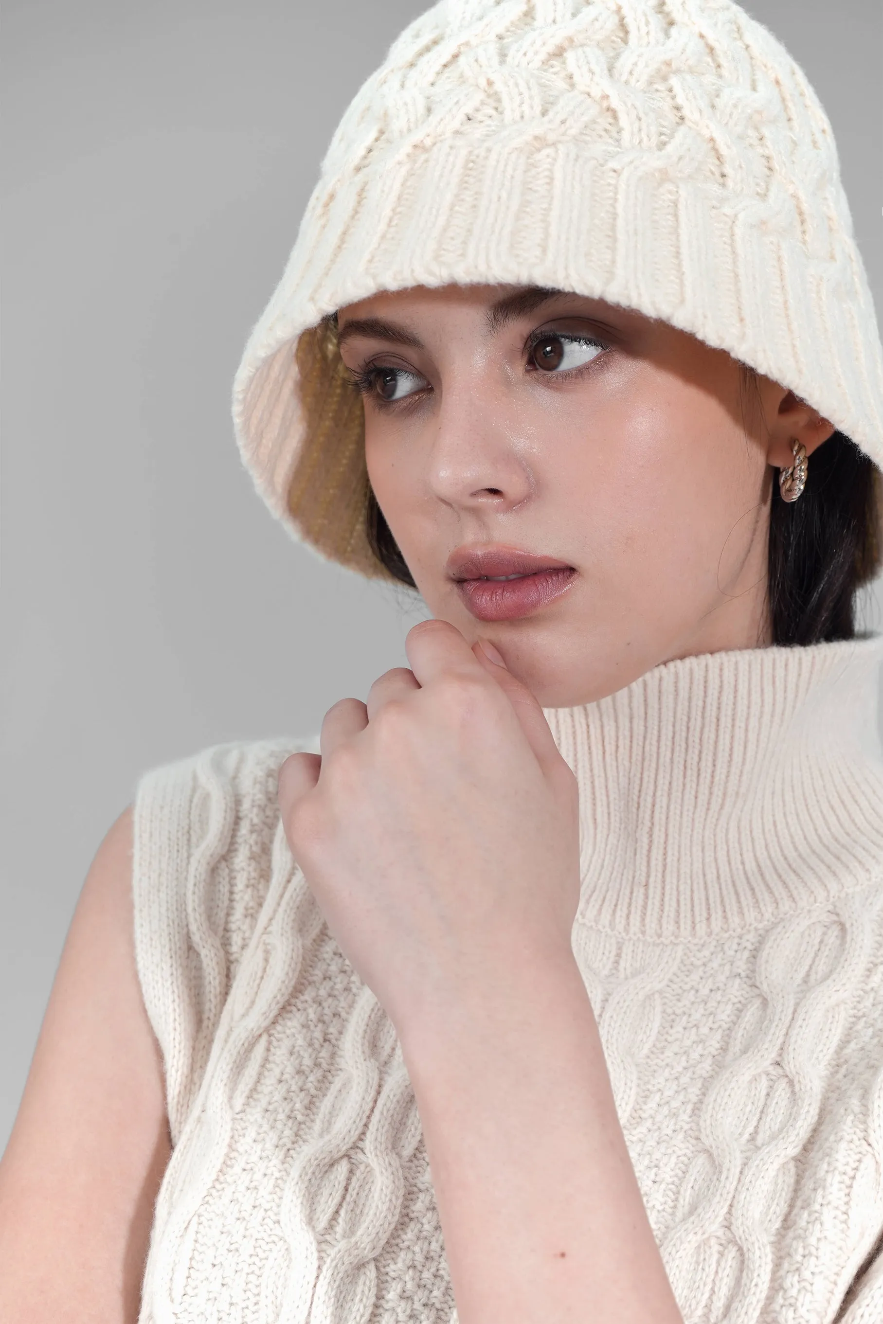 Knit Bucket Hat, Ivory