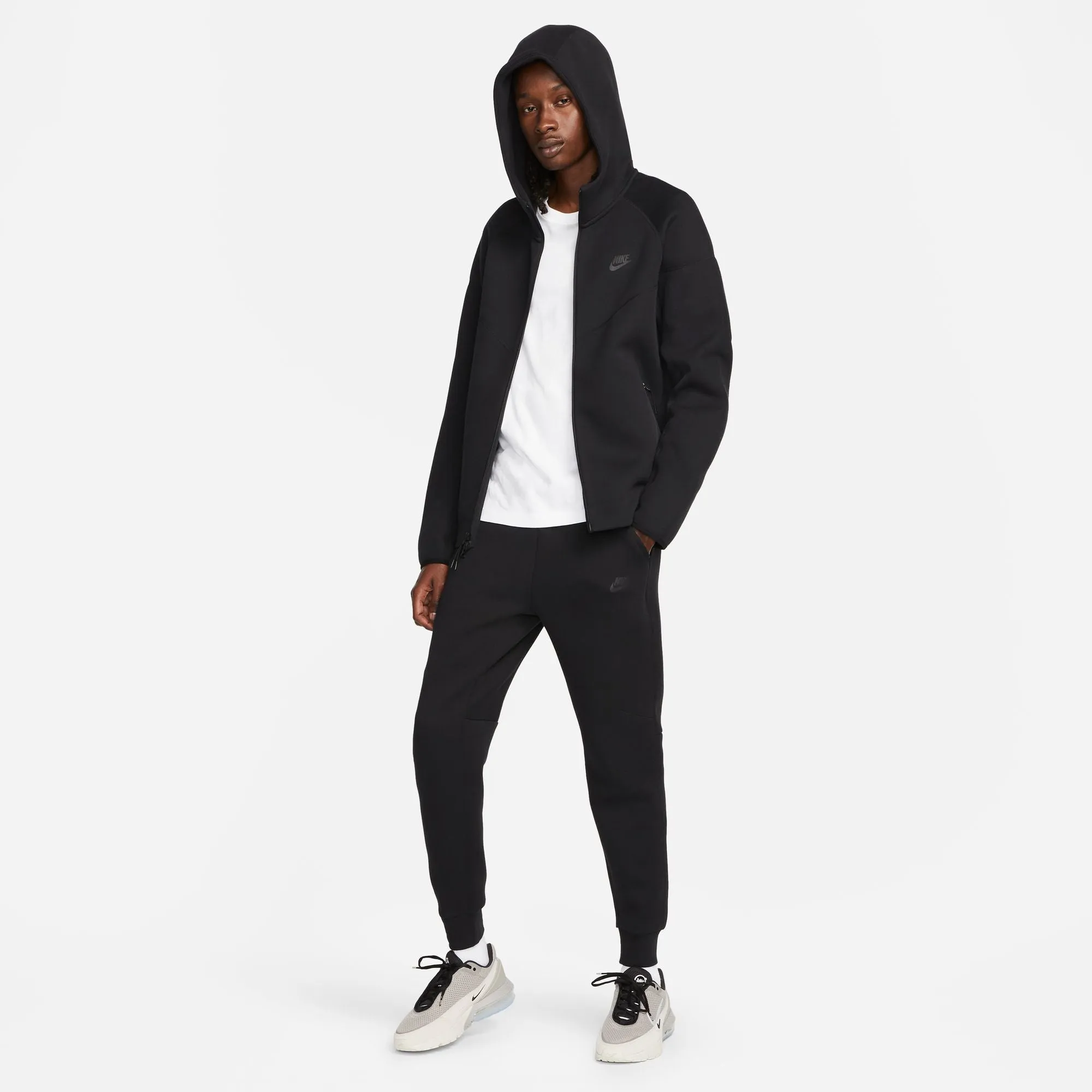 Men's Nike Sportswear Tech Fleece Windrunner - BLACK/BLACK