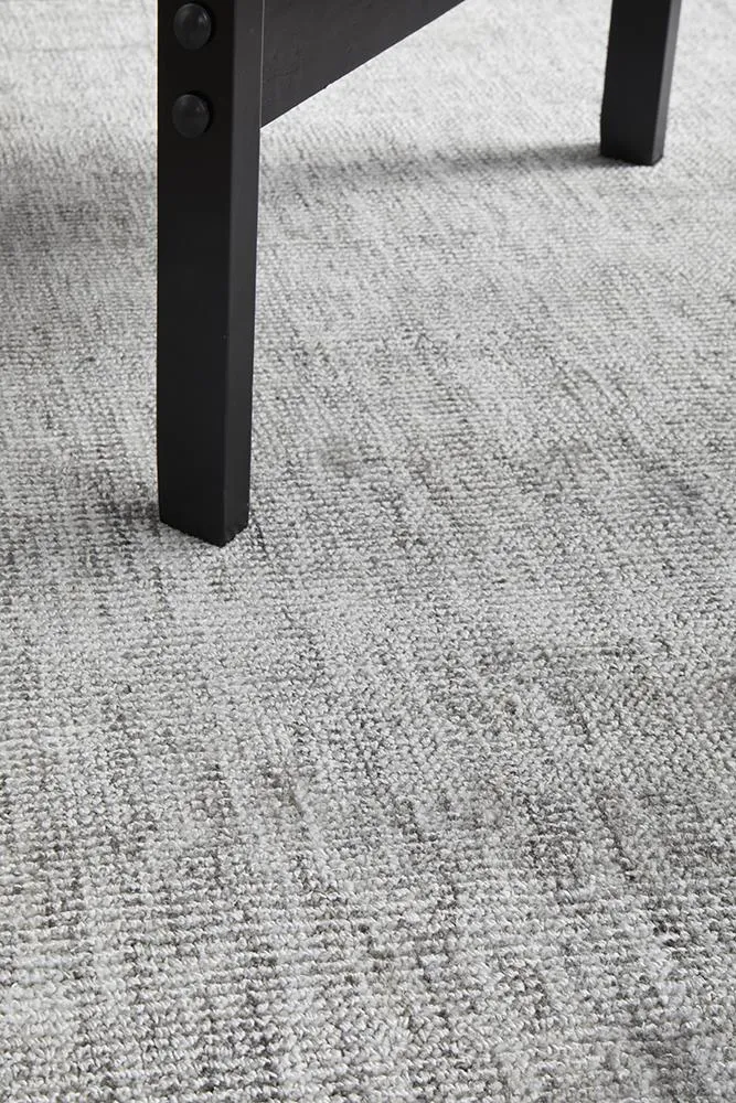 Noir Silver Rug