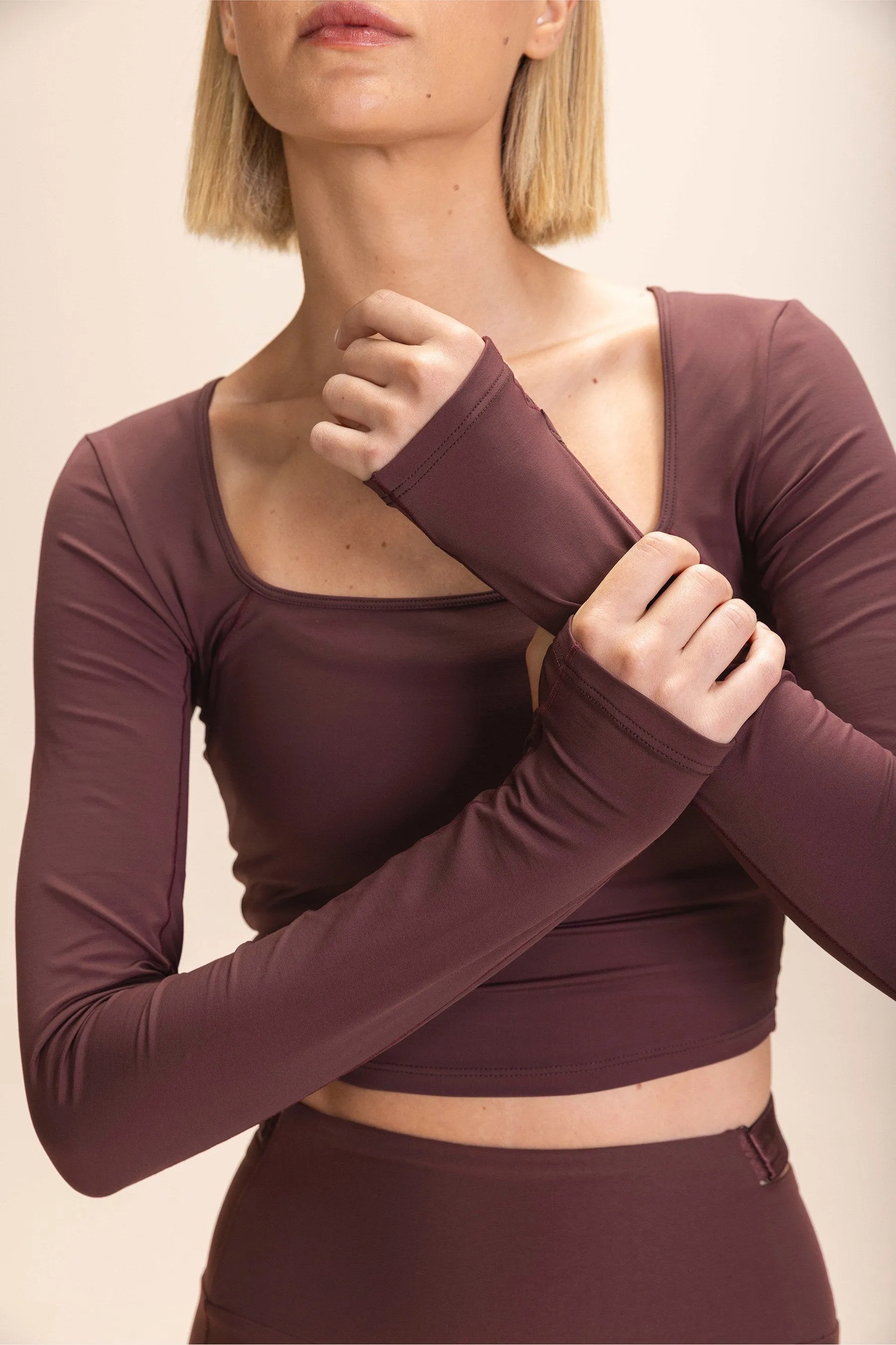 Thermo Skin Long Sleeve Crop T-Shirt