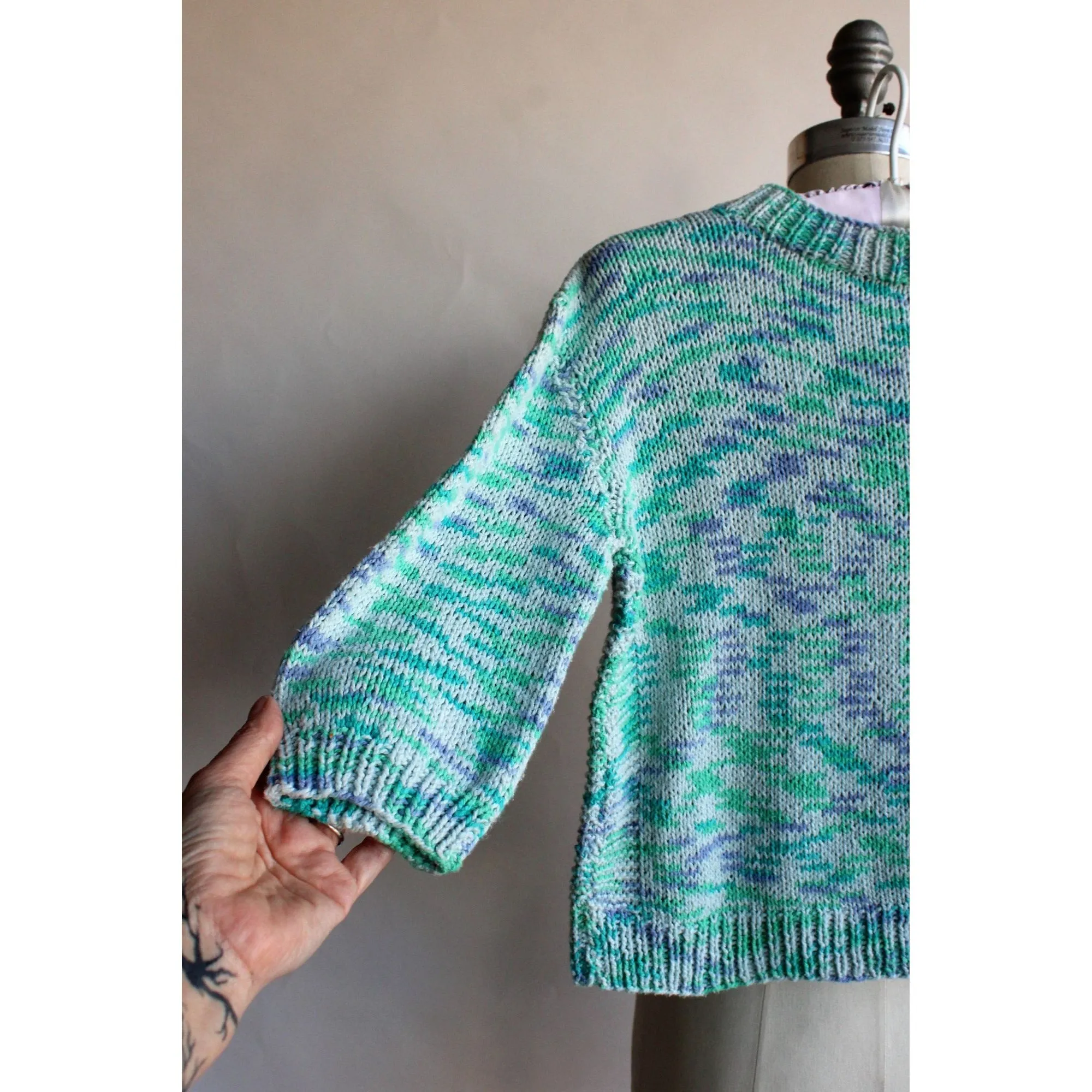 Vintage Hand Knit Rose Guarino Seafoam Green Child's Sweater