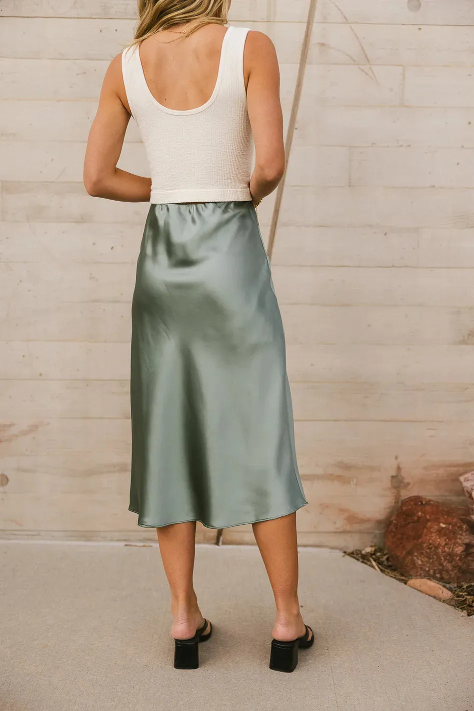 Zada Midi Skirt in Sage