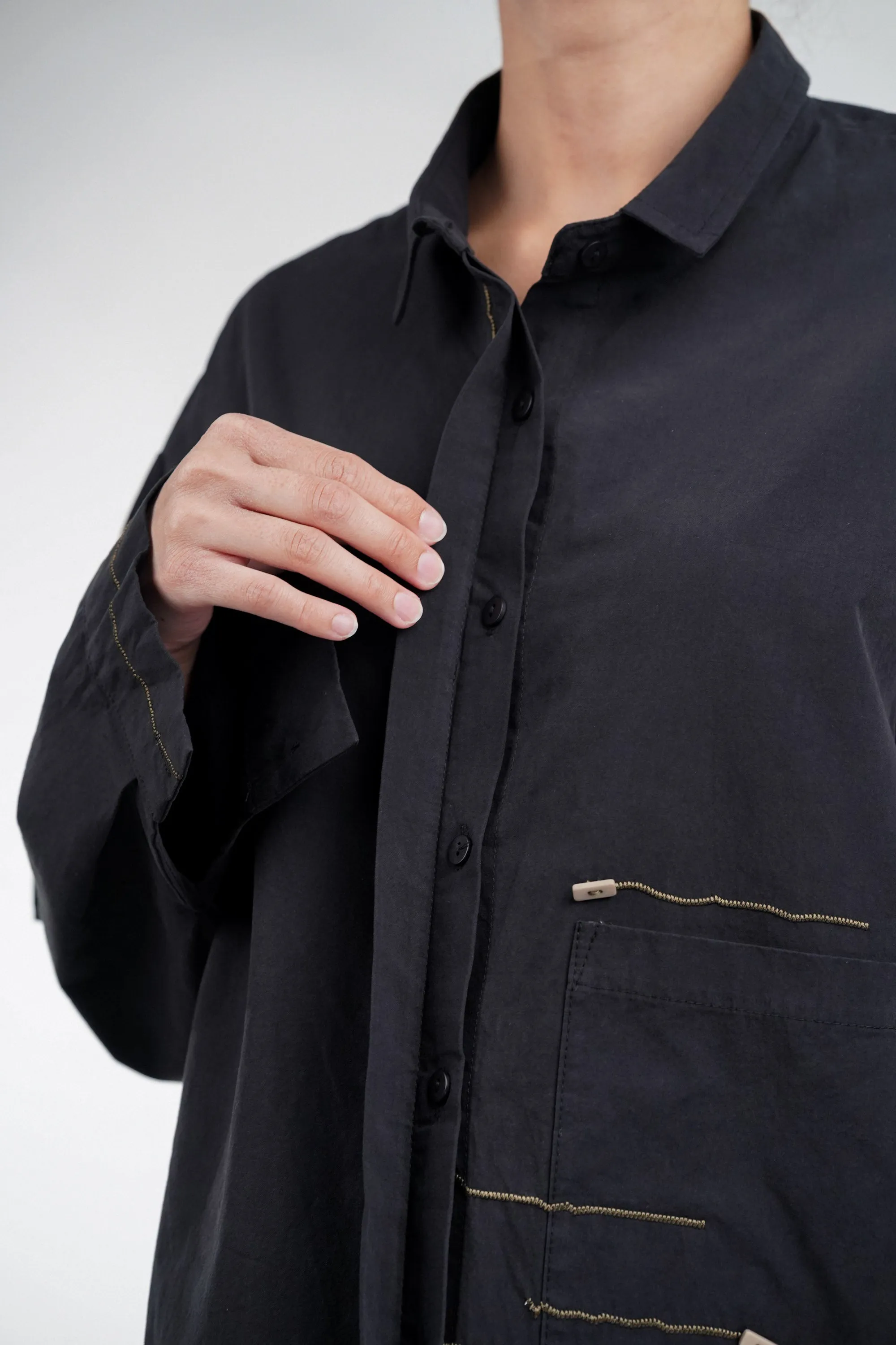 Zigzag Thread Oversized Cotton Black Shirt